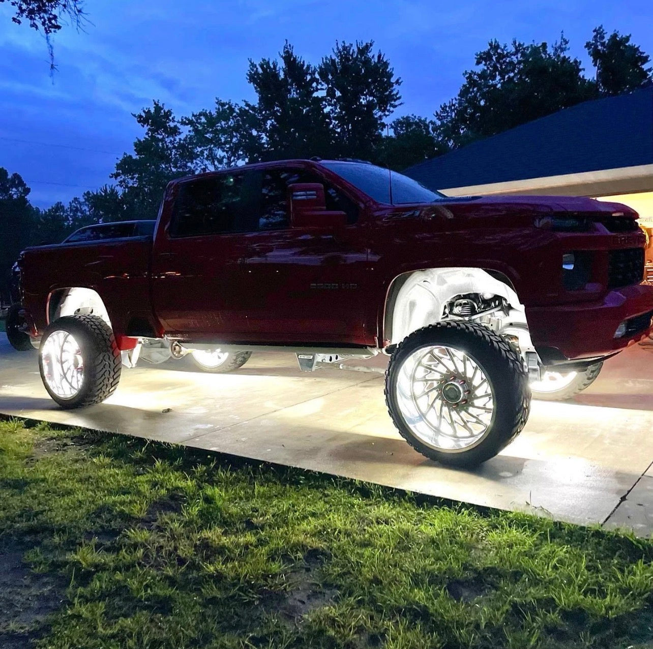 Quad row wheel lights